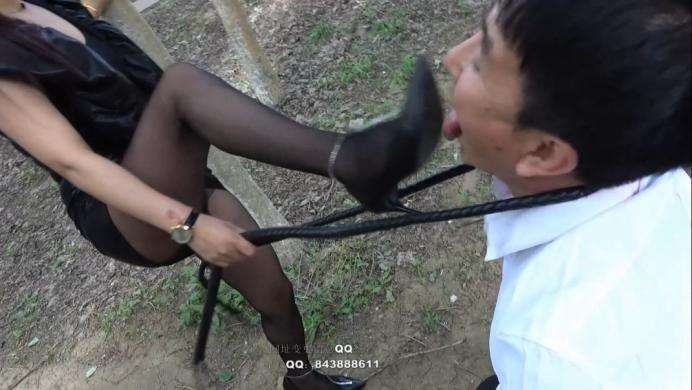 124019d1xpc3cxe7nc6cxx.jpg