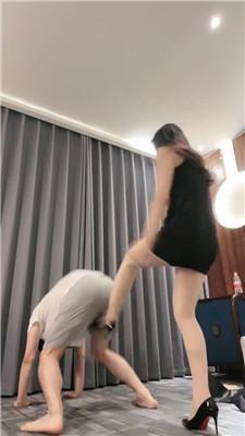 104922p0k8qyg1yk1lygl2.jpg