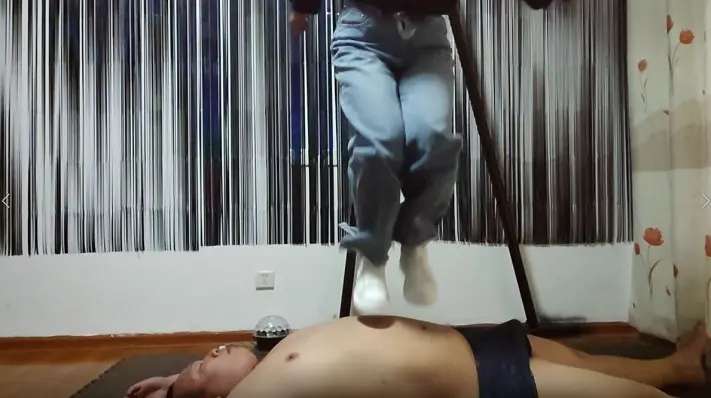 125649zqmm0mku031n8kkk.jpg