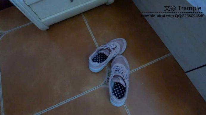 183549ivzkay21dkn2dkks.jpg