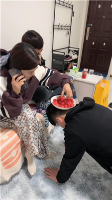 082257dnu266m066xi42u4.jpg