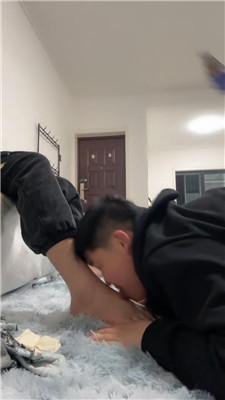114115u1cmrozegordrfl1.jpg