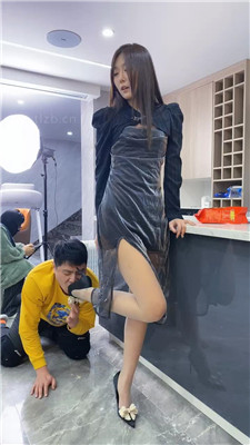 231239qp9mmffxcpywzbx2.jpg