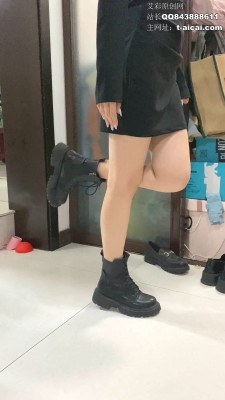 114049yw6m03cm6tz4wmz7.jpg