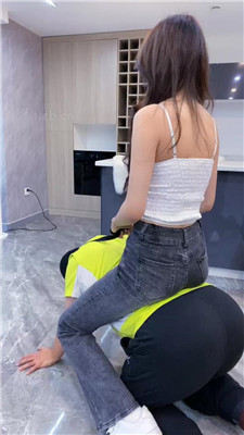 082241go5b5qcarp5zf40q.jpg