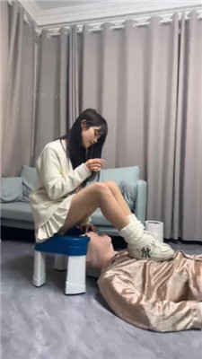 104122ml00gvzltwu0fl0v.jpg