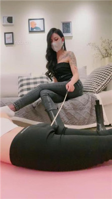 113542dvqq13mqv1qmkb0p.jpg