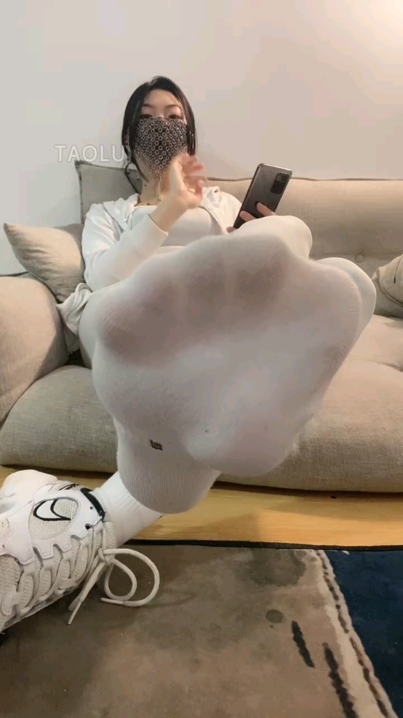1738844844408.jpg