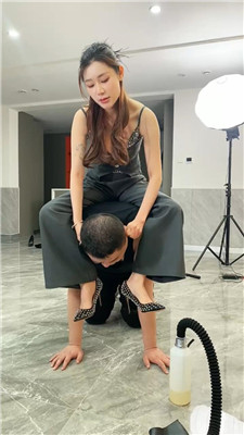 麋鹿银儿_20250222004623.JPG