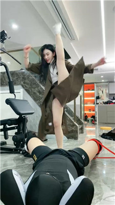 麋鹿银儿2_20250302233046.JPG