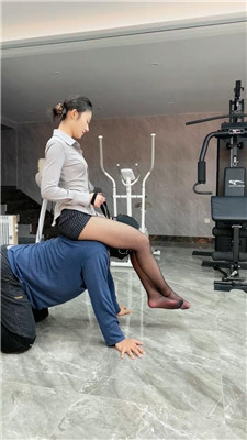 麋鹿银儿_20250308185653.JPG