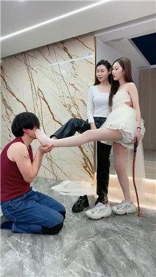 麋鹿银儿_20250323192007.JPG