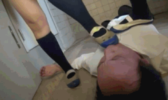 032929us344yd2t4rfo4s3.gif