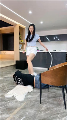 麋鹿银儿_20250515205158.JPG