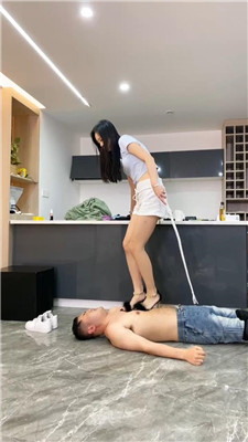 麋鹿银儿_20250515205342.JPG