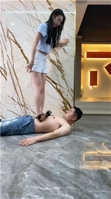 麋鹿银儿_20250515205409.JPG