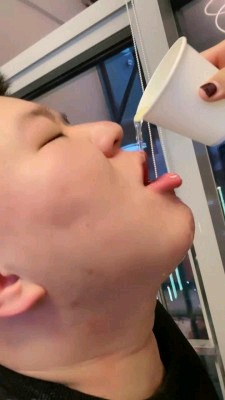 dcaf4e5f9e8b1936d8a9fba53a9cbf14.jpg