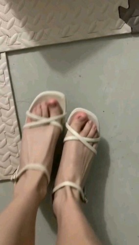 80ca0de6c7e0b295f7afd57a555d6f81.jpg