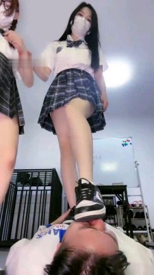 51df9206d5dd4253137370e6d944a192.jpg