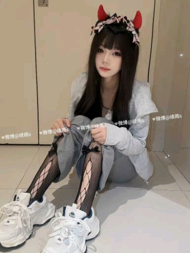 e73505d5f4ebb58c9be133fbe3c4d021.jpg