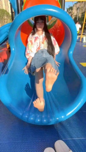 fbc7dd125374f61226cfc0277702f70d.jpg