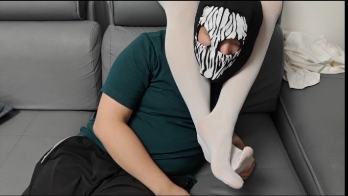 175714eylwiih6hsp98nss.jpg