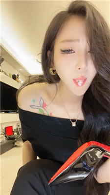 112533x177779b8j1vhvhw.jpg