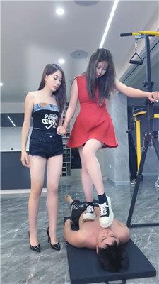 麋鹿银儿_20250629081415.JPG