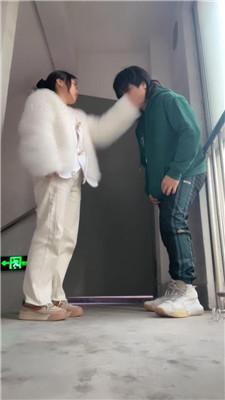 231042tp3hfpiffaizhfti.jpg