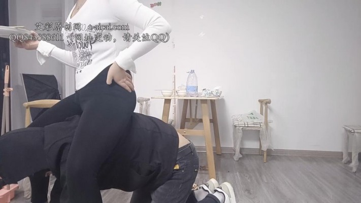 004810jr422wlmmo24hy4k.jpg