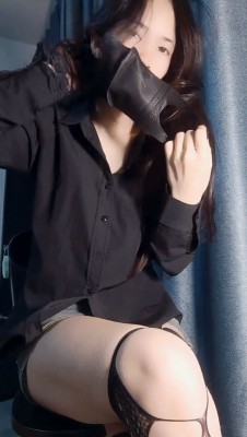 173412db0islcz1bf4kchn.jpg