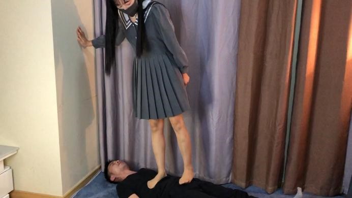 031338e9k9fayyfyuq8gfq.jpg