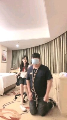 d857d96a7cd342b167f5a813150d0a27.jpg