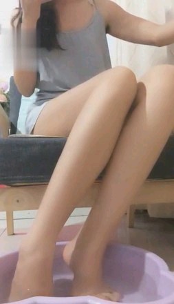 1b918f484560f51c50391d4eac92c410.jpg