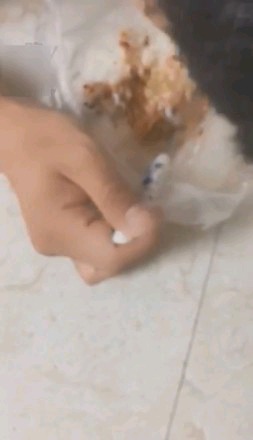 feebf174acd24df1294919254014f42f.jpg