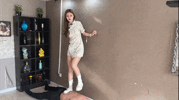094621t8vsgfvg00uhq1cu.gif