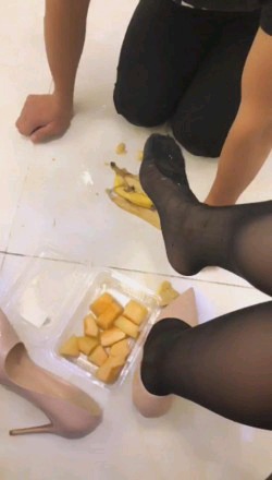 55718b6200ca9d66e0ab886e740e95a9.jpg