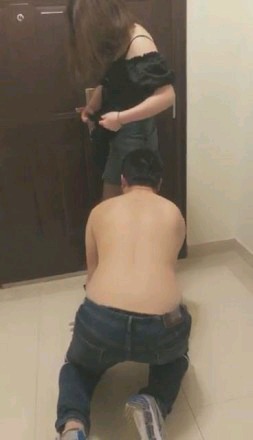 782ee9f3cea9a8780d91d0f00d14eeca.jpg