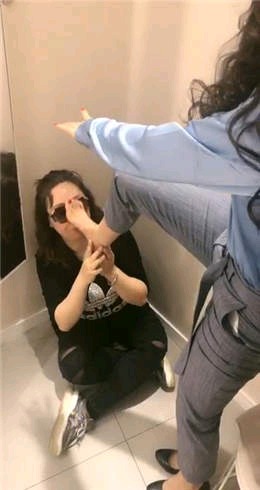 84af1fd4f8d029ff7e01f38ac675a151.jpg