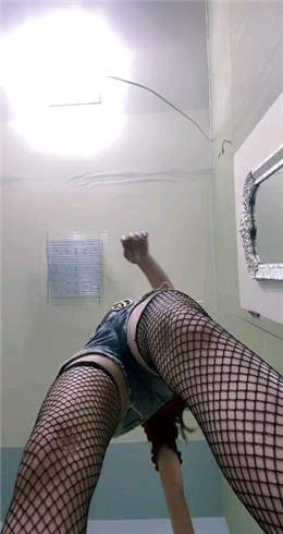 cf005c9741d683f7fdb77d1d3f83543a.jpg
