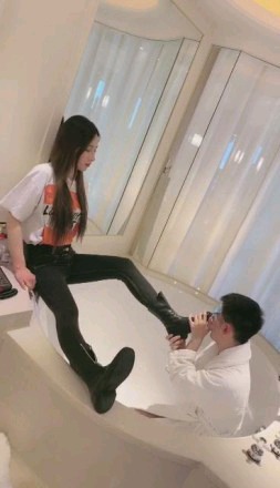1e821fe2d589a1770d2ccbc7bd1ab2f3.jpg