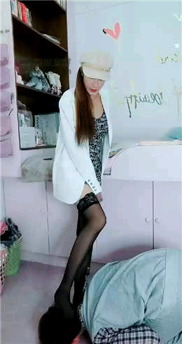 34262e94a90a735e5b69b97ae149d2f3.jpg