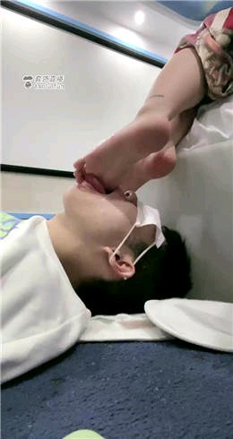 f9c2d6c819d3cb2a55f3184c8a91affa.jpg