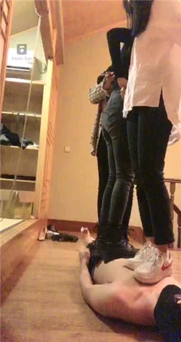 d8947e30444626d6c123c89d3068be3d.jpg